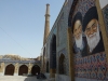 khomeini-en-khamenei-zijn-altijd-in-het-straatbeeld-aanwezig